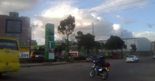 ESTACION DE SERVICIO BIOMAX HAYUELOS BOGOTÁ ESTACION DE SERVICIO BIOMAX HAYUELOS BOGOTÁ